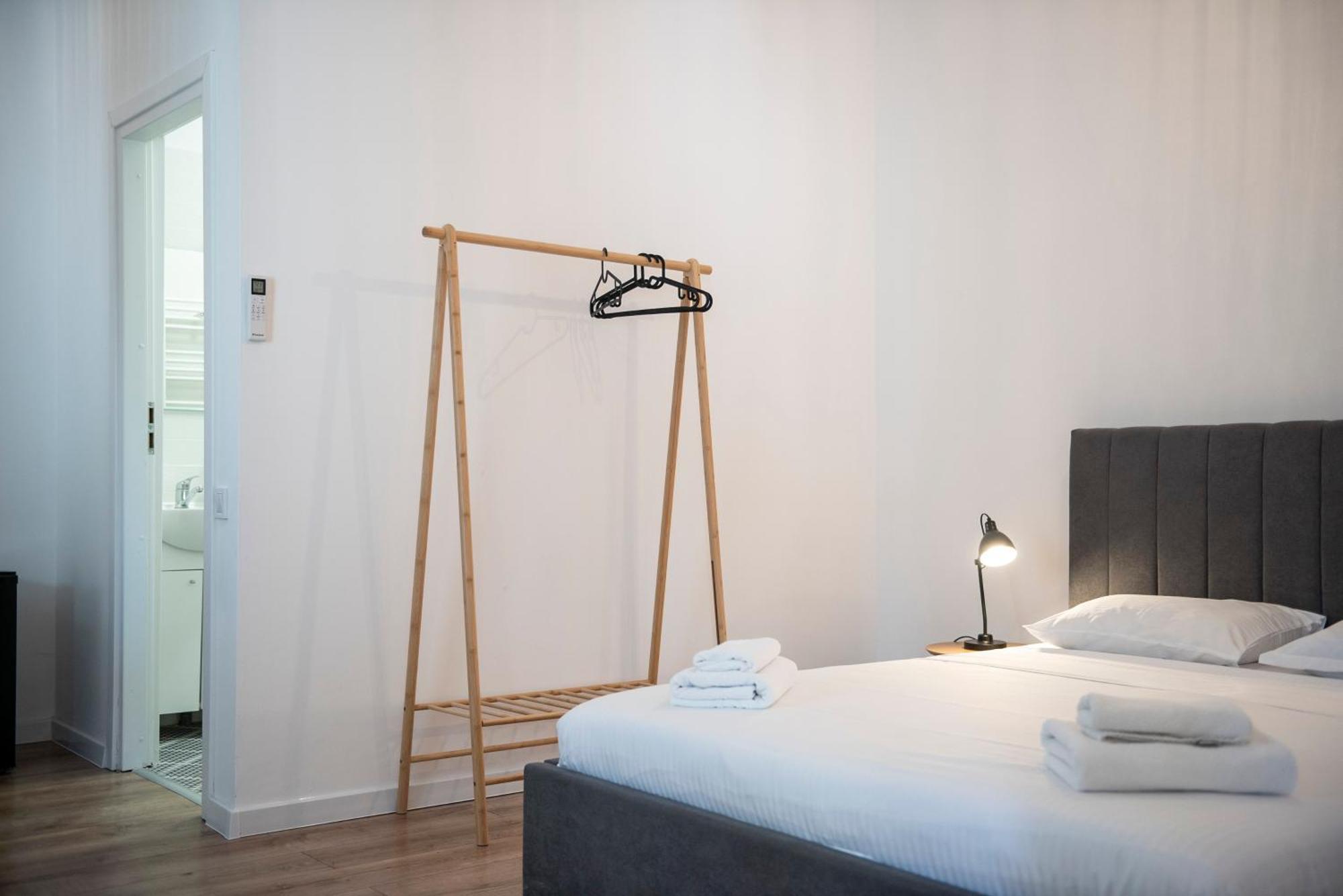 Lazynest Residence Bucarest Habitación foto