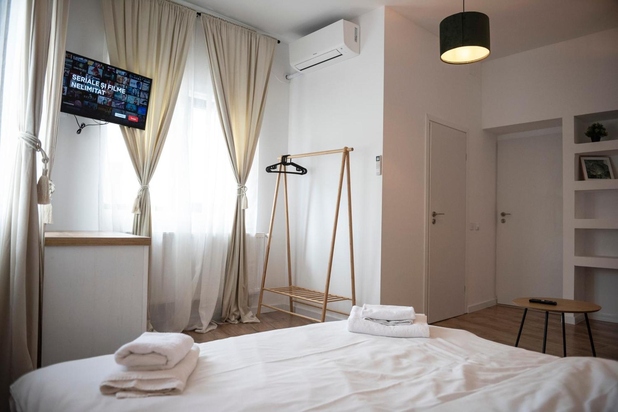 Lazynest Residence Bucarest Habitación foto